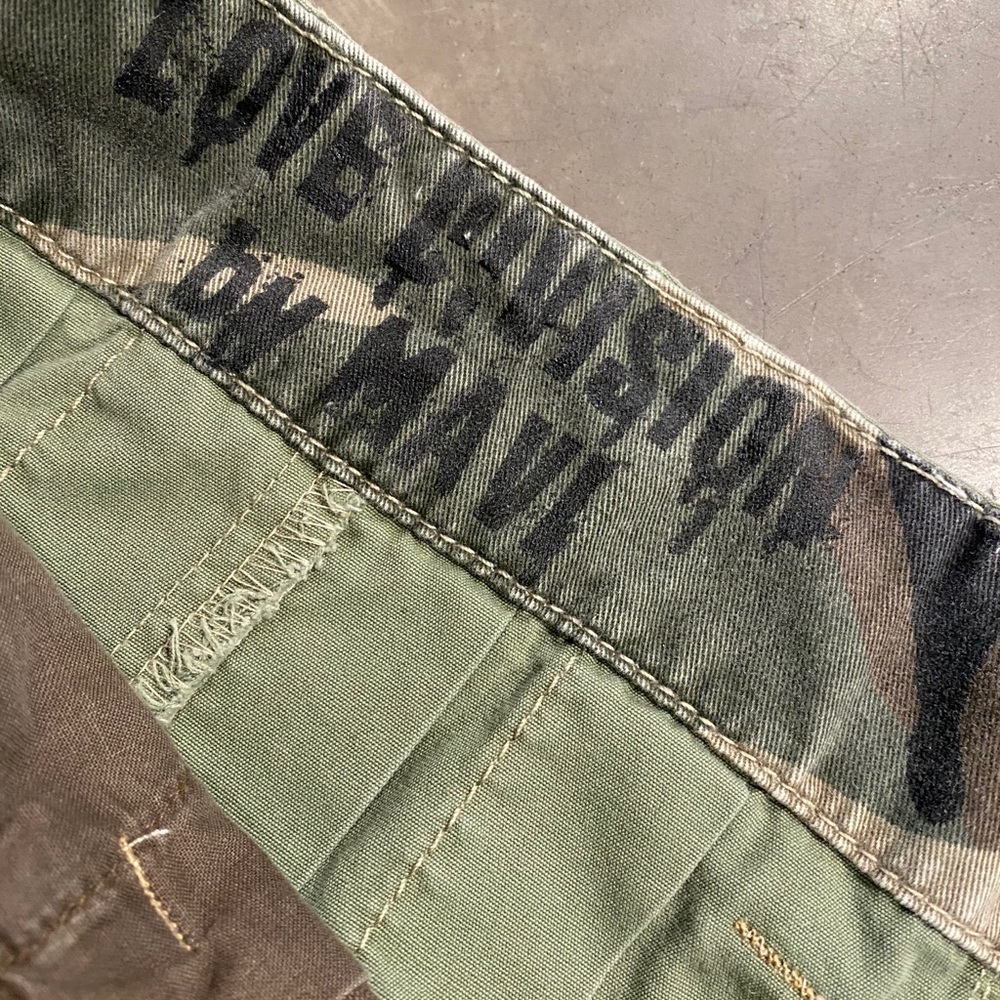 UNIQUE and FUN skirt- like NEW!! ZOOM IN🕵🏻 - Picture 3 of 11